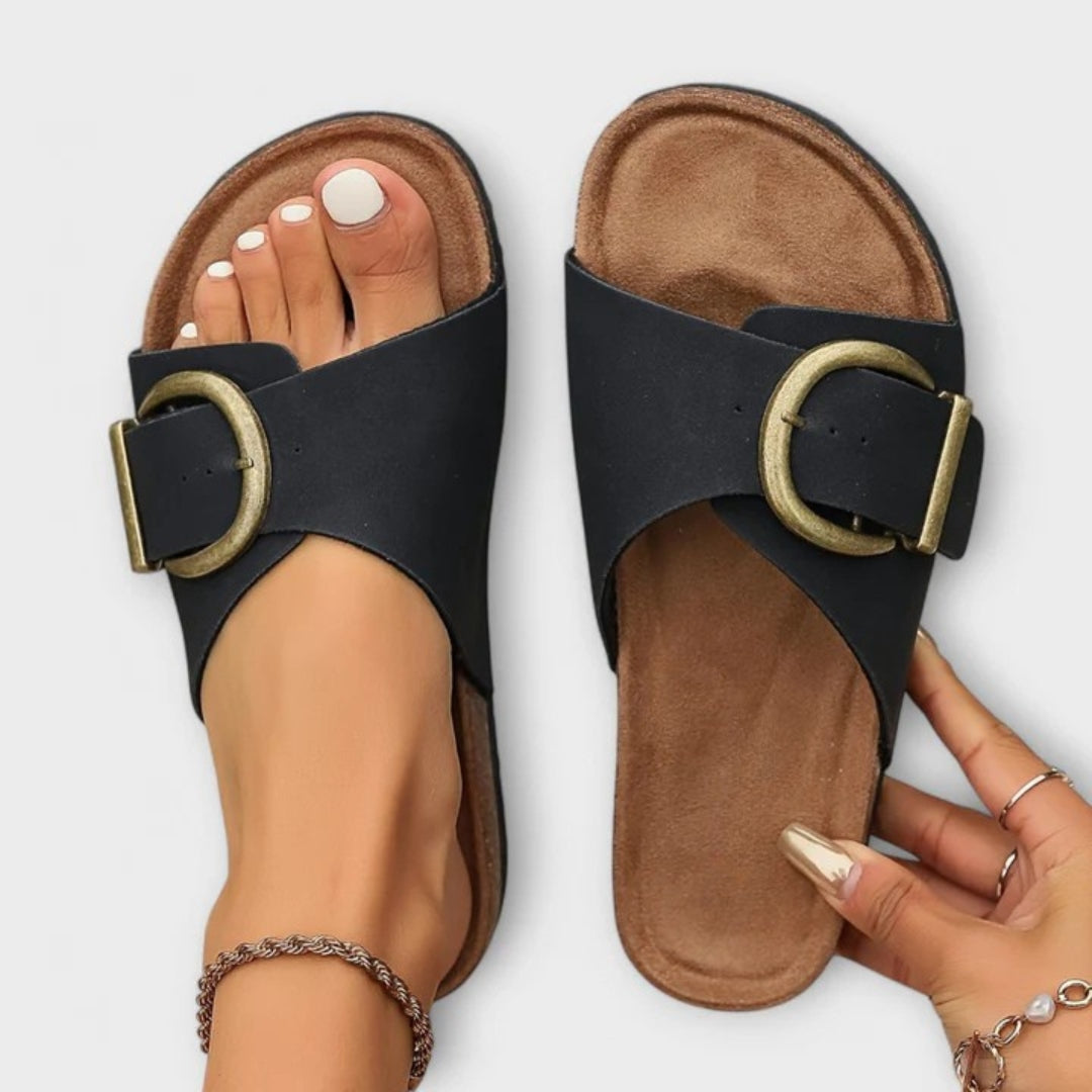 Evelyn™ – Lightweight Comfort Slides